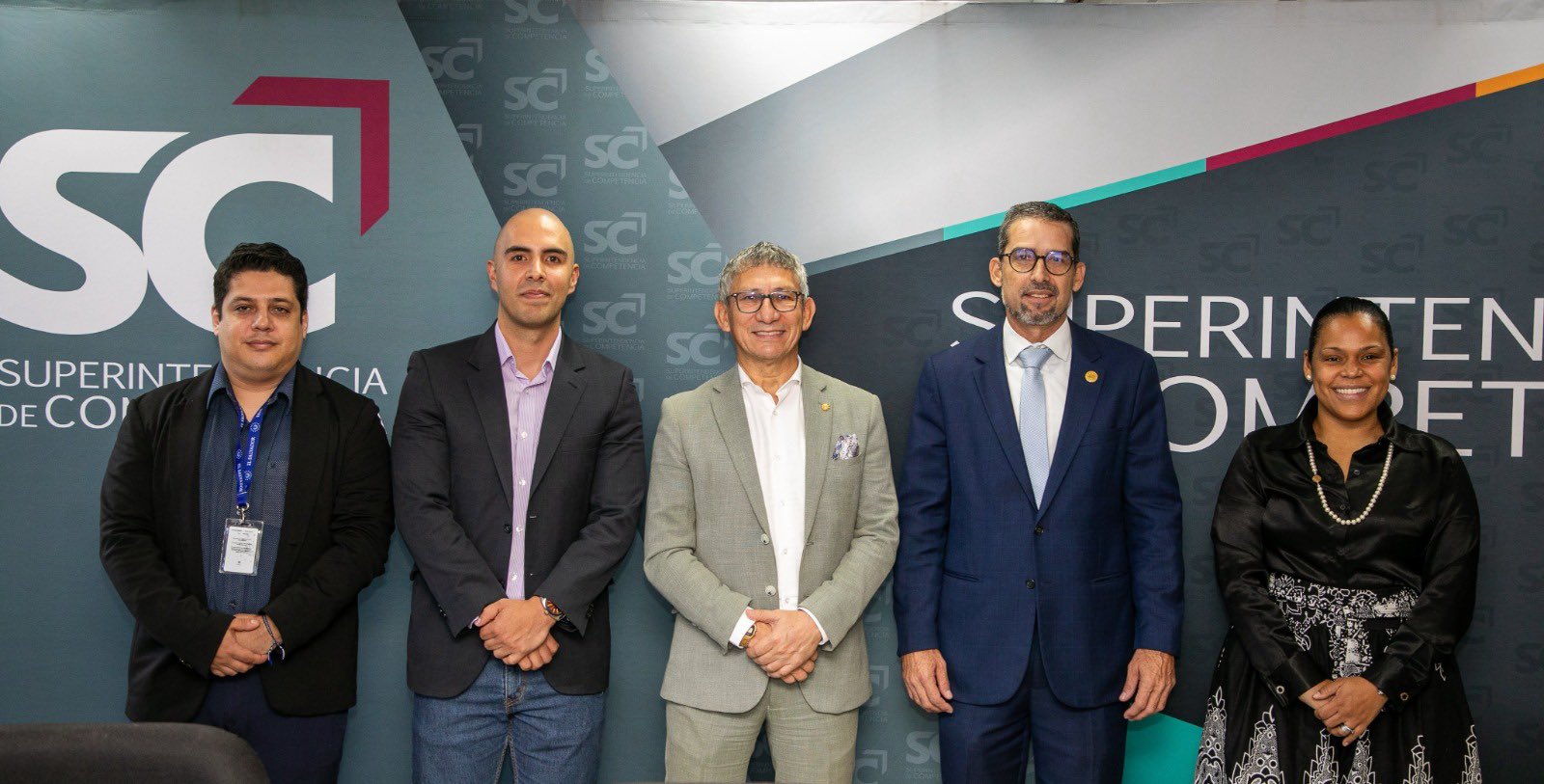 Superintendencia de Industria y Comercio de Colombia ofrece cooperación técnica a su homóloga en El Salvador