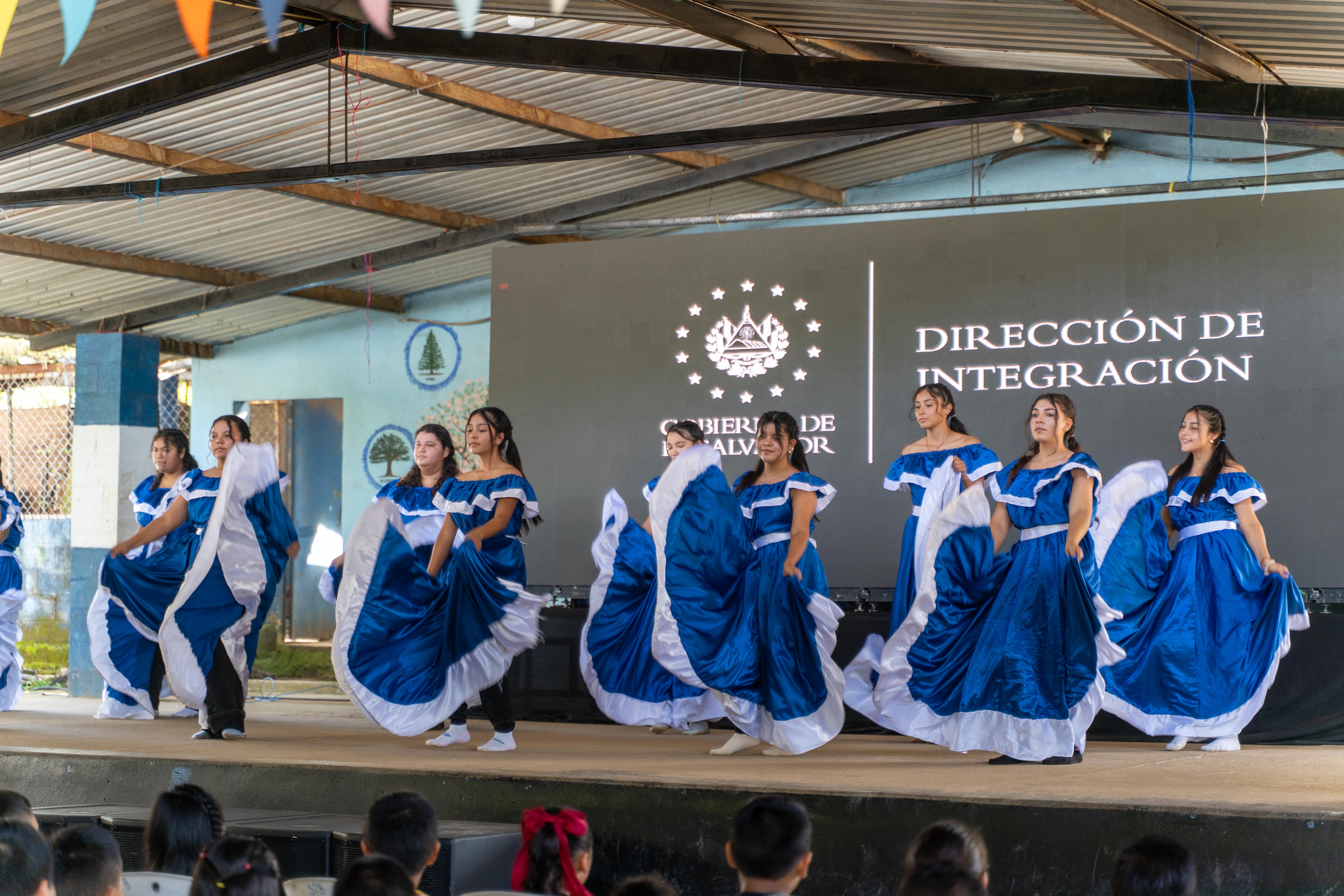 Culminó con éxito el ciclo de cine colombiano en los territorios