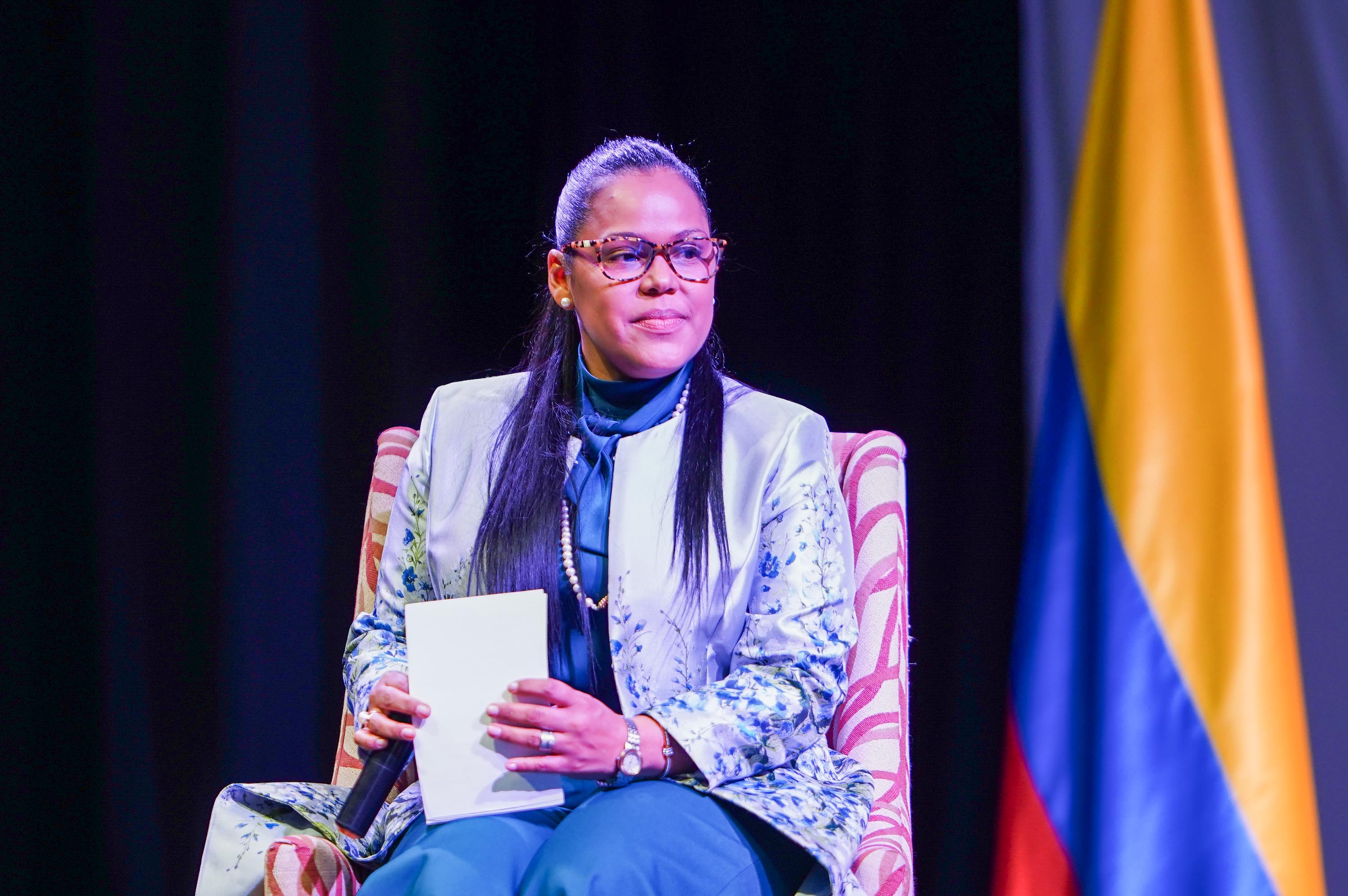Ministra Plenipotenciaria Martha Patricia Carrillo fue galardonada como mejor funcionaria de carrera diplomática nivel asesor en 2025