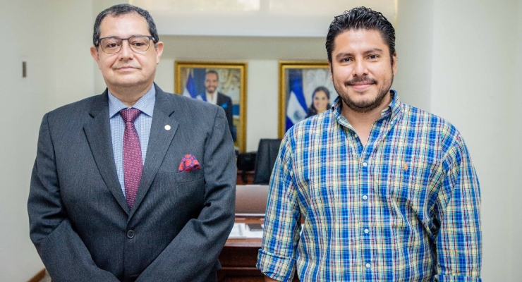Embajador de Colombia y el Ministro de Agricultura de El Salvador dialogaron sobre temas relacionados con la agenda bilateral