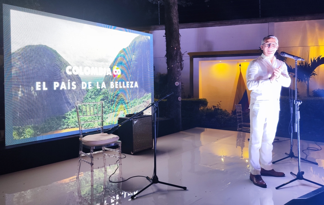 La cantautora vallenata Margarita Doria deslumbró a los salvadoreños