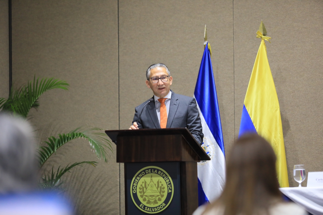 Embajador de Colombia, Carlos Rodríguez Bocanegra