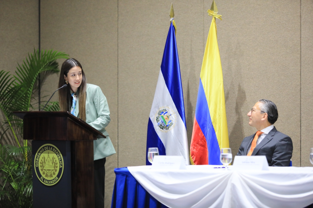 Viceministra de Relaciones Exteriores de El Salvador, Adriana Mira.