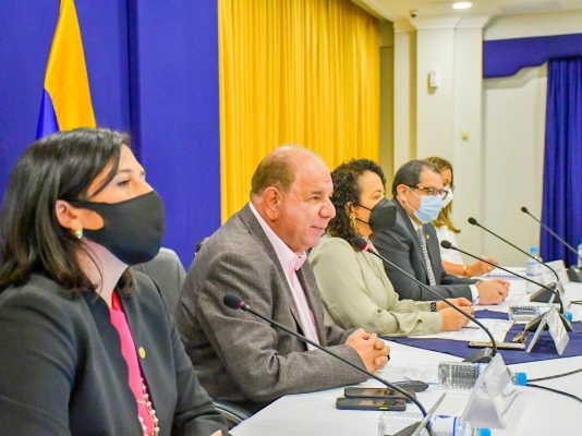 Reunión entre la Embajada de Colombia, el gabinete económico del Gobierno de El Salvador y el Consejo Empresarial colombo salvadoreño